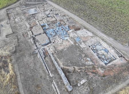 Imagen Vista aérea de la excavación de las Termas de Fortuna en 2025